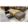 Image 2 : GROUP OF 6 ASSORTED OTTOMANS