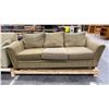 Image 3 : BROWN 3 SEAT COUCH