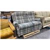 Image 1 : PLAID LOVESEAT
