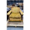 Image 6 : 3 PC GOLD FABRIC COUCH, LOVESEAT & ARMCHAIR SET WITH CARVED WOOD ACCENTS