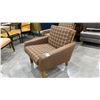 Image 2 : PAIR OF WOOD BASE LOUNGE CHAIRS