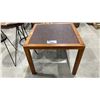 Image 5 : GROUP OF 4 SIDE TABLES