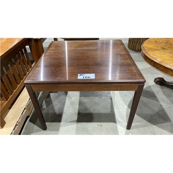DARK WOOD SQUARE COFFEE TABLE