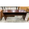 Image 1 : MID CENTURY MODERN ROSEWOOD SOFA/HALL TABLE