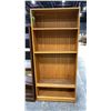 Image 2 : 6 ASSORTED WOOD BOOKSHELVES