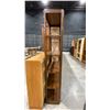 Image 3 : 6 TIER WOOD BOOKSHELF