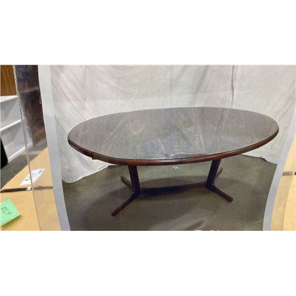 DARK WOOD OVAL DINING TABLE