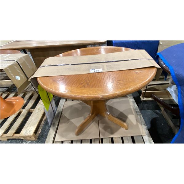 LIGHT WOOD ROUND DINING TABLE