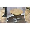 Image 3 : PAIR OF ROUND LIGHT WOOD TOP BISTRO TABLES WITH METAL BASES