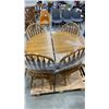 Image 1 : ROUND WOOD DINING TABLE WITH 4 CHAIRS
