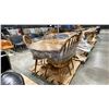 Image 2 : ROUND WOOD DINING TABLE WITH 4 CHAIRS