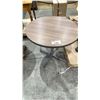 Image 1 : SMALL ROUND TABLE WITH METAL BASE