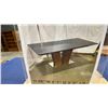 Image 1 : BLACK TOP MODERN DINING TABLE