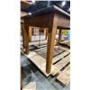 Image 3 : LIGHT WOOD DINING TABLE