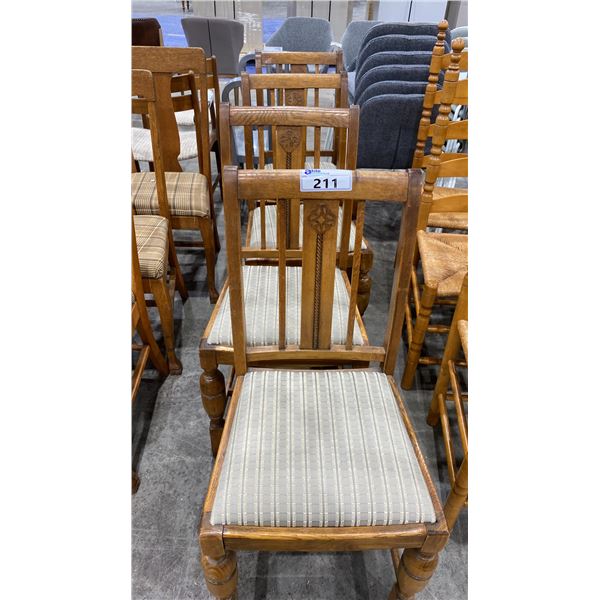 GROUP OF 4 DINING CHAIRS
