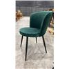 Image 4 : PAIR OF FOREST GREEN ACCENT/CLIENT CHAIRS
