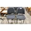 Image 2 : GROUP OF 6 BLACK PADDED CLIENT CHAIRS