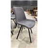 Image 4 : GROUP OF 6 GREY CLIENT CHAIRS
