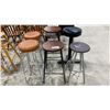 Image 1 : GROUP OF 7 ASSORTED STOOLS