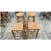 Image 1 : GROUP OF 4 ASSORTED STOOLS