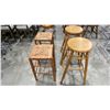 Image 2 : GROUP OF 4 ASSORTED STOOLS