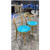 Image 4 : SET OF 2 MATCHING PATIO CHAIRS