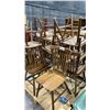 Image 2 : 9 MATCHING WOOD DINING CHAIRS