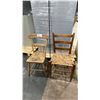 Image 4 : PAIR OF MATCHING VINTAGE WOOD CHAIRS