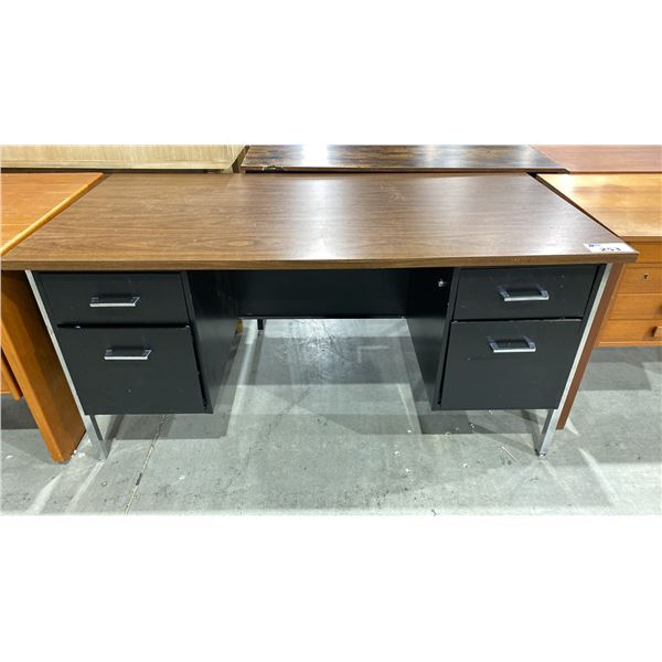 4 DRAWER WOOD TOP VINTAGE TEACHERS DESK