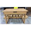 Image 1 : LIGHT WOOD SMALL DESK