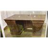 Image 2 : 4 DRAWER SOLID WOOD DESK