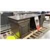 Image 3 : 4 DRAWER SOLID WOOD DESK