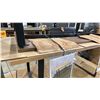 Image 4 : PAIR OF METAL BASE WOOD TOP DESKS