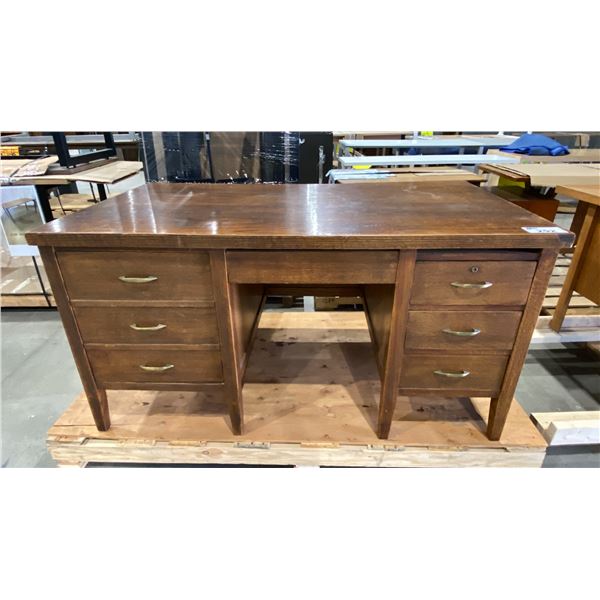7 DRAWER SOLID WOOD DESK
