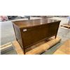 Image 3 : 7 DRAWER SOLID WOOD DESK