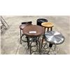 Image 3 : 6 ASSORTED STOOLS