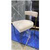 Image 4 : 3 ASSORTED ACCENT CHAIRS