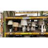 Image 1 : SHELF OF ASSORTED DECORATIVE TABLE LAMPS
