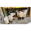 Image 1 : LARGE GROUP OF ASSORTED DECORATIVE TABLE LAMPS