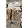 Image 1 : 2 FLOOR LAMPS & 1 RING LIGHT WITH PHONE MOUNTS