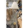 Image 3 : 2 FLOOR LAMPS & 1 RING LIGHT WITH PHONE MOUNTS