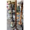 Image 3 : SECTION OF ASSORTED FLOOR LAMPS