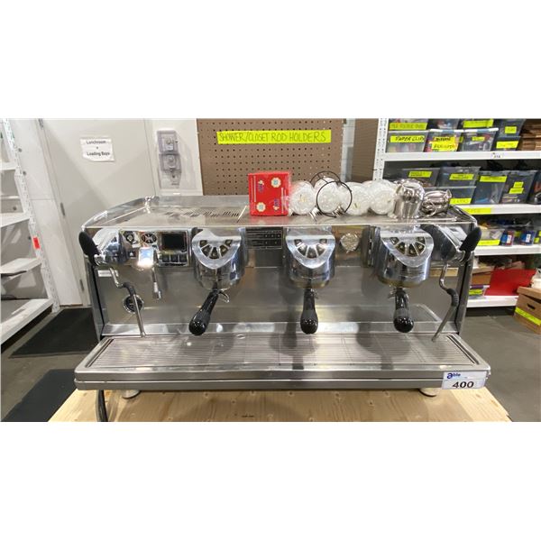 VICTORIA ARDUINO VA350 WHITE EAGLE ESPRESSO MAKER AND SIMONELLI MDXS BEAN GRINDER