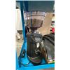 Image 2 : VICTORIA ARDUINO VA350 WHITE EAGLE ESPRESSO MAKER AND SIMONELLI MDXS BEAN GRINDER