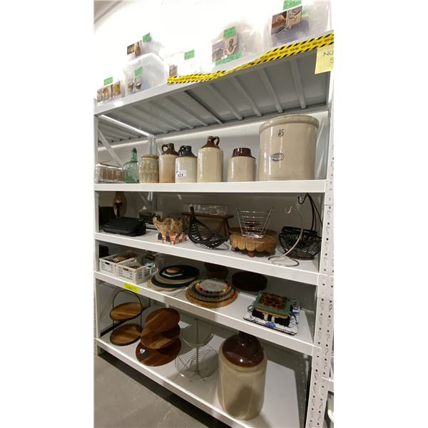 ASSORTMENT OF STONEWARE, FRUIT BASKETS, PLACEMATS AND COASTERS