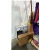 Image 4 : GARMENT RACK WITH ASSORTED FLAGS AND FLAG POLES