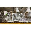 Image 3 : SHELF LOT OF ASSORTED DESK LAMPS