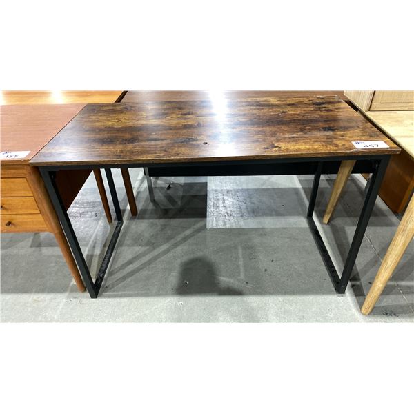 WOOD TOP BLACK METAL FRAMED TABLE/DESK