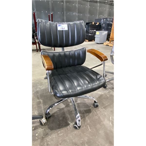 VINTAGE STYLE BLACK MOBILE OFFICE CHAIR