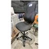 Image 2 : BLACK ADJUSTABLE MOBILE HIGH BACK OFFICE CHAIR